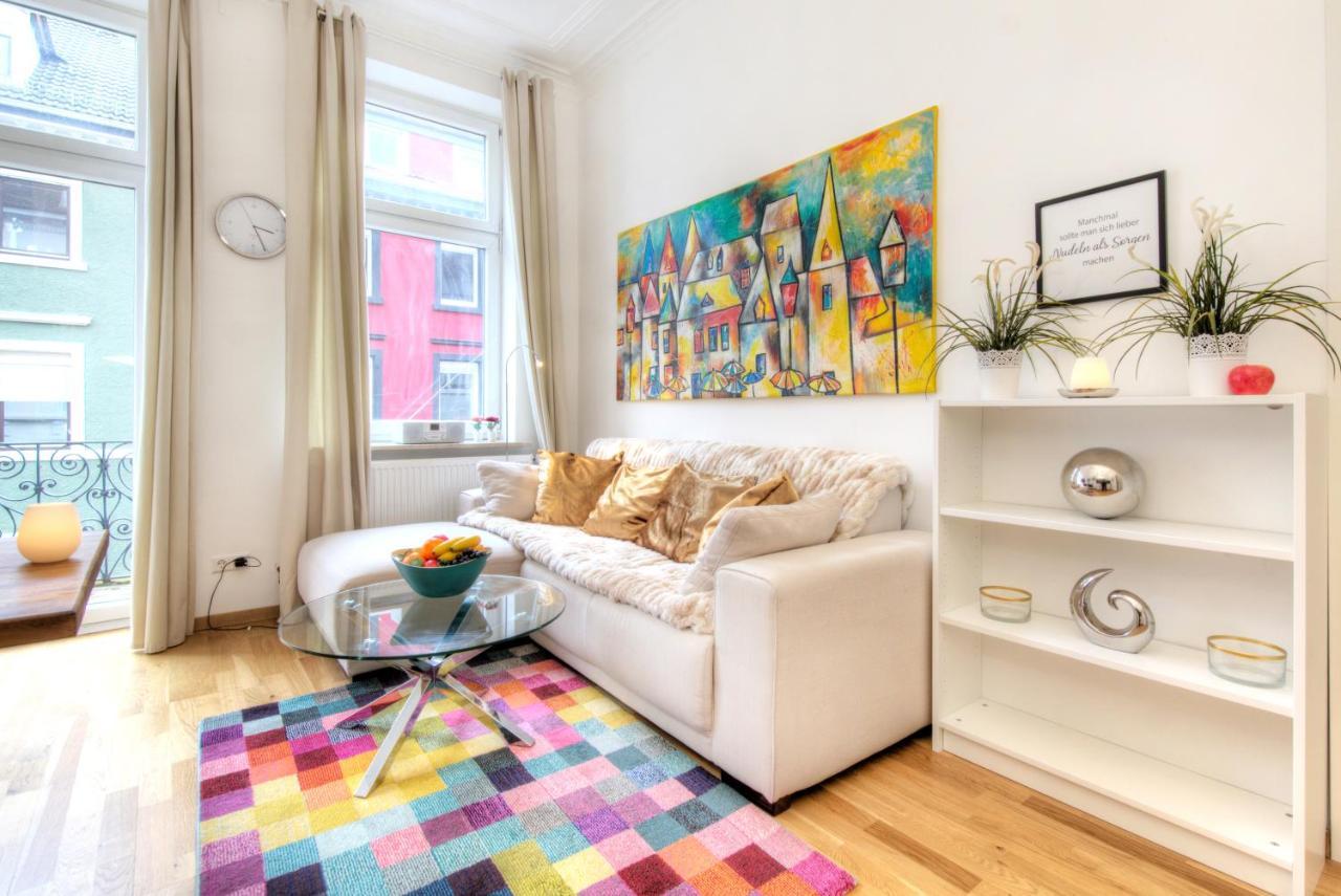 Ferienwohnung Altbaucharme In Der Stadtmitte Karlsruhe Exterior foto